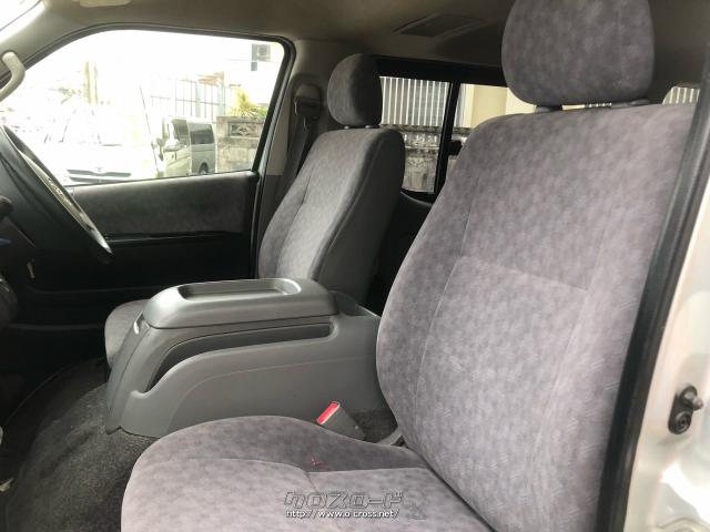 トヨタ ハイエースバン
