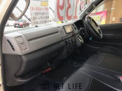 トヨタ ハイエースバン