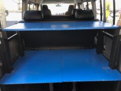 トヨタ ハイエースバン