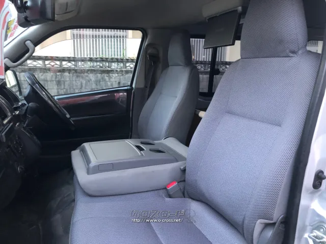 トヨタ ハイエースバン