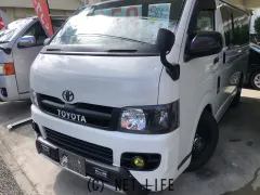 トヨタ ハイエースバン