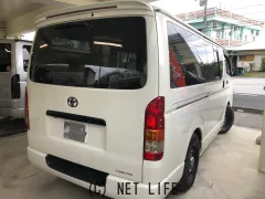 トヨタ ハイエースバン