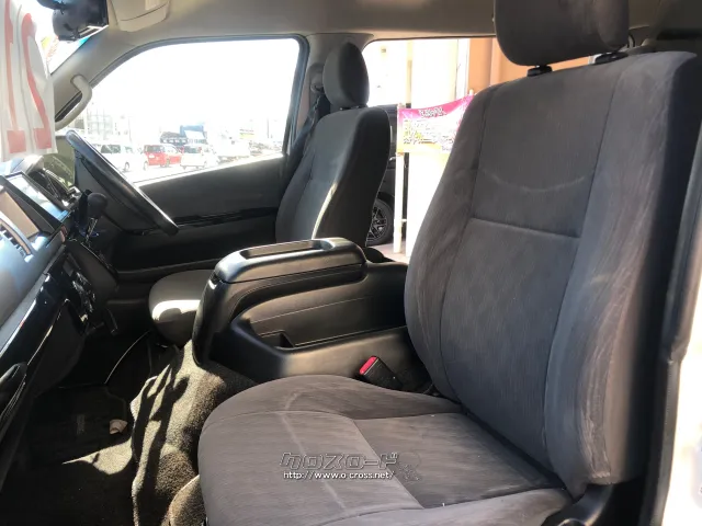 トヨタ ハイエースバン