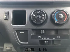 トヨタ ハイエースバン