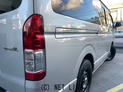 トヨタ ハイエースバン