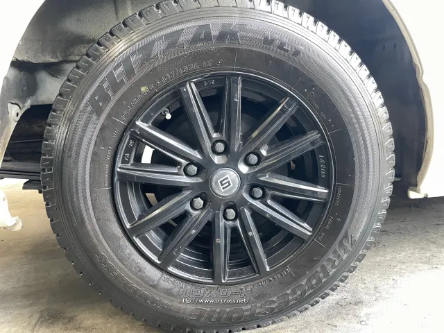 トヨタ ハイエースバン