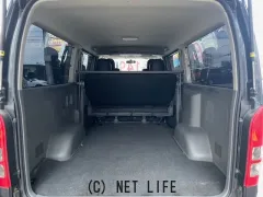 トヨタ ハイエースバン