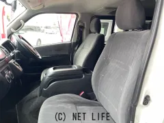 トヨタ ハイエースバン