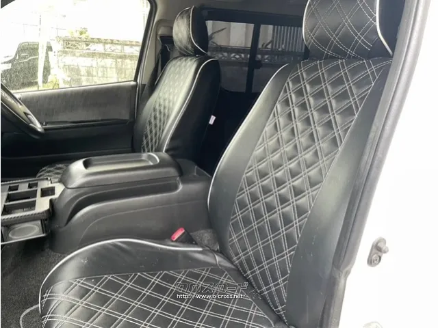 トヨタ ハイエースバン