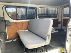 トヨタ ハイエースバン