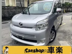 トヨタ ヴォクシー
