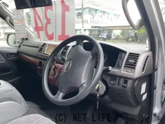 トヨタ ハイエースバン