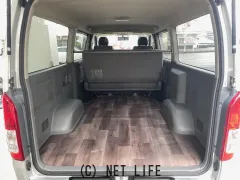トヨタ ハイエースバン
