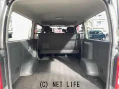 トヨタ ハイエースバン