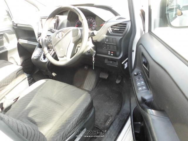 トヨタ ヴォクシー