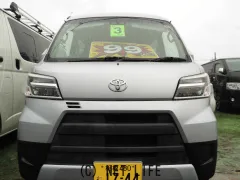 トヨタ ピクシスバン