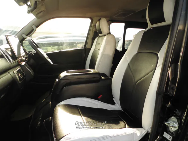 トヨタ ハイエースバン