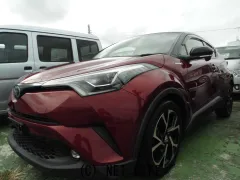 トヨタ C-HR