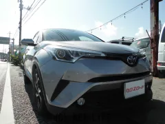 トヨタ C-HR