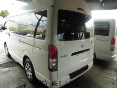 トヨタ ハイエースバン