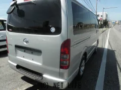 トヨタ ハイエースバン