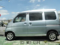 ダイハツ ハイゼットカーゴ