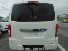 日産 NV350キャラバン