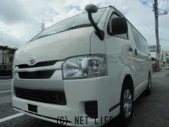 トヨタ ハイエースバン