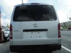 トヨタ ハイエースバン