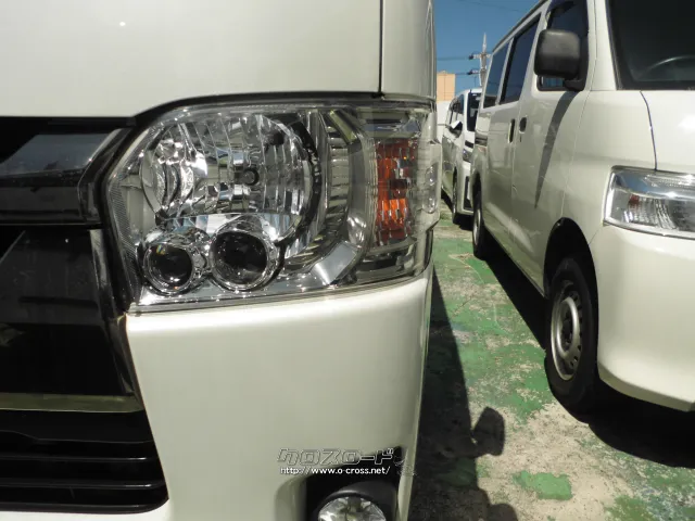トヨタ ハイエースバン