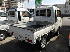 ダイハツ ハイゼットトラック