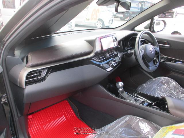 トヨタ C-HR