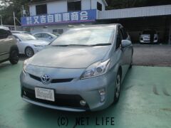 トヨタ プリウス