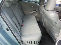 トヨタ プリウス