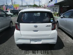 ダイハツ ミライース