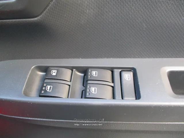 ダイハツ ミライース