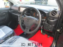 ダイハツ ミライース