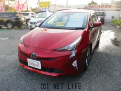 トヨタ プリウス