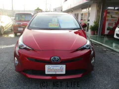 トヨタ プリウス