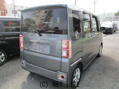 トヨタ ピクシスメガ