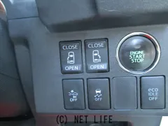 ダイハツ ウェイク