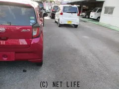 ダイハツ ミライース