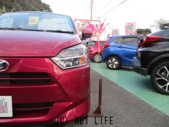 ダイハツ ミライース