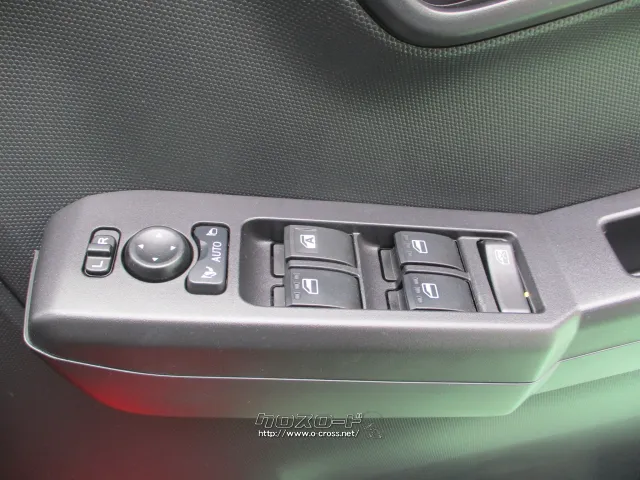 ダイハツ タフト