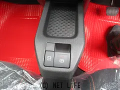 ダイハツ タフト