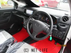 ダイハツ ミライース