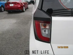 ダイハツ ミライース