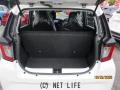 ダイハツ ミライース