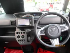 トヨタ ピクシスメガ