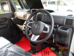 トヨタ ピクシスメガ